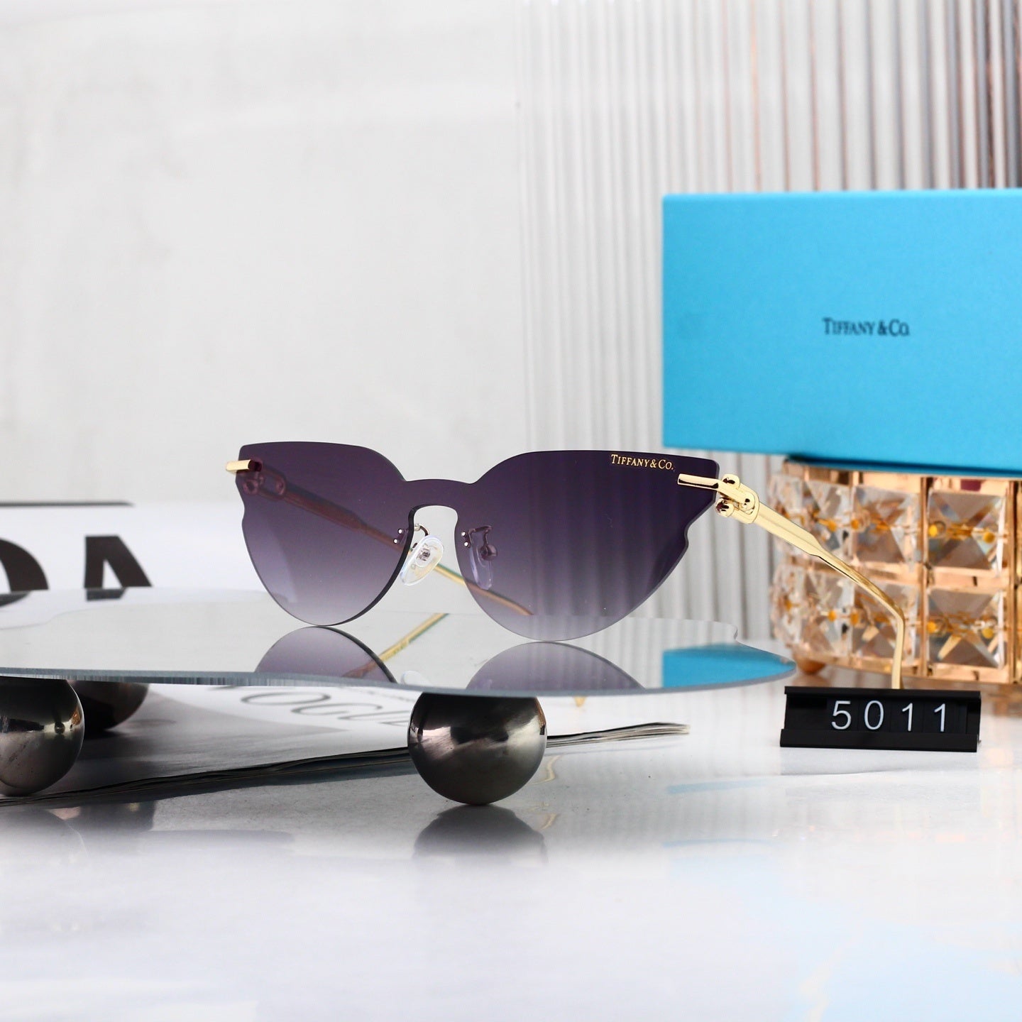 Allure Glamour Sunglasses