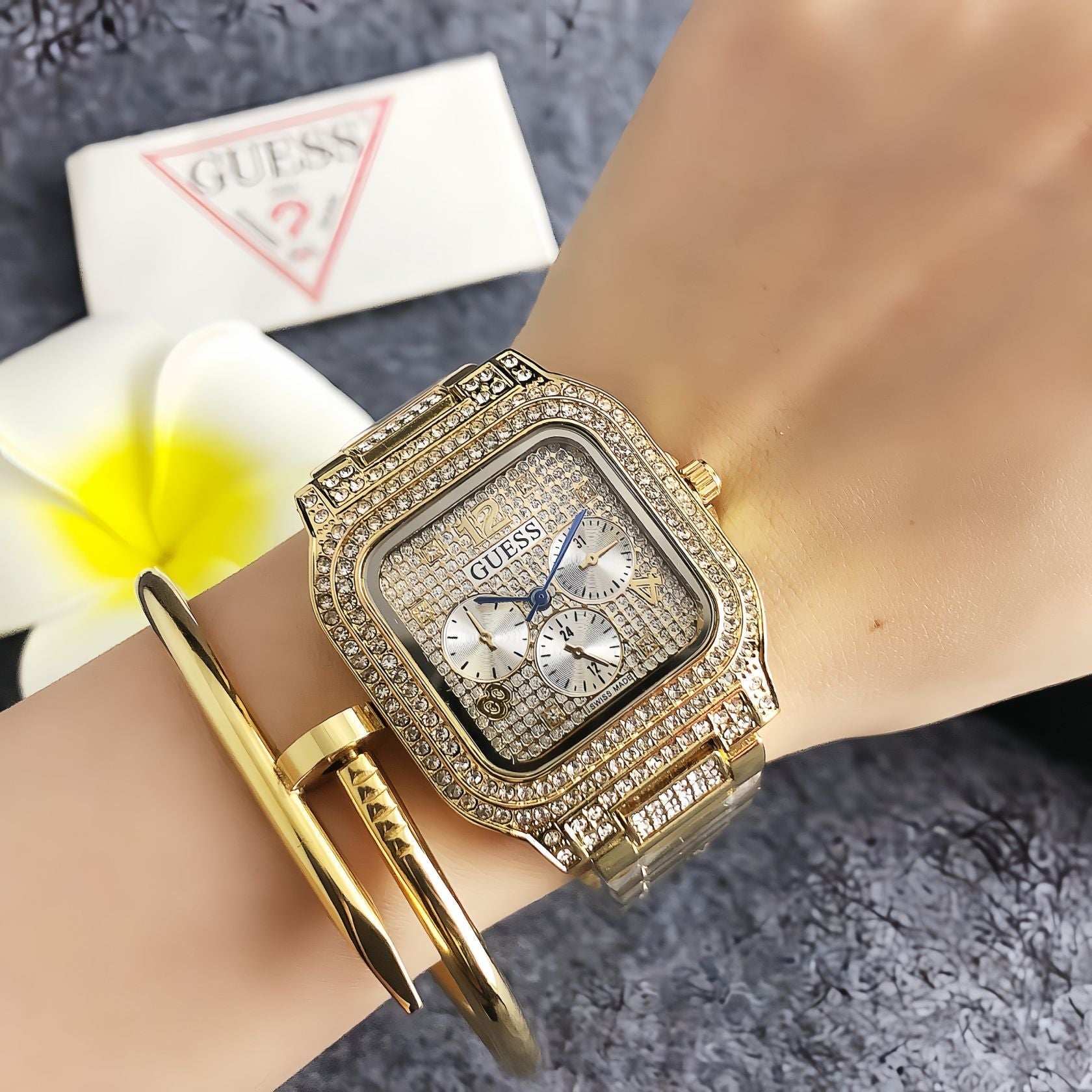 Prestige Violette Watch