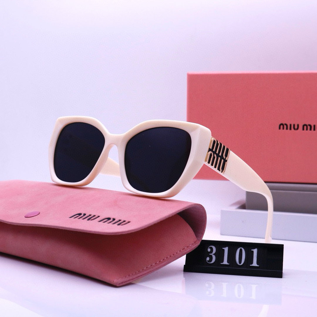 Élégance Square Sunglasses