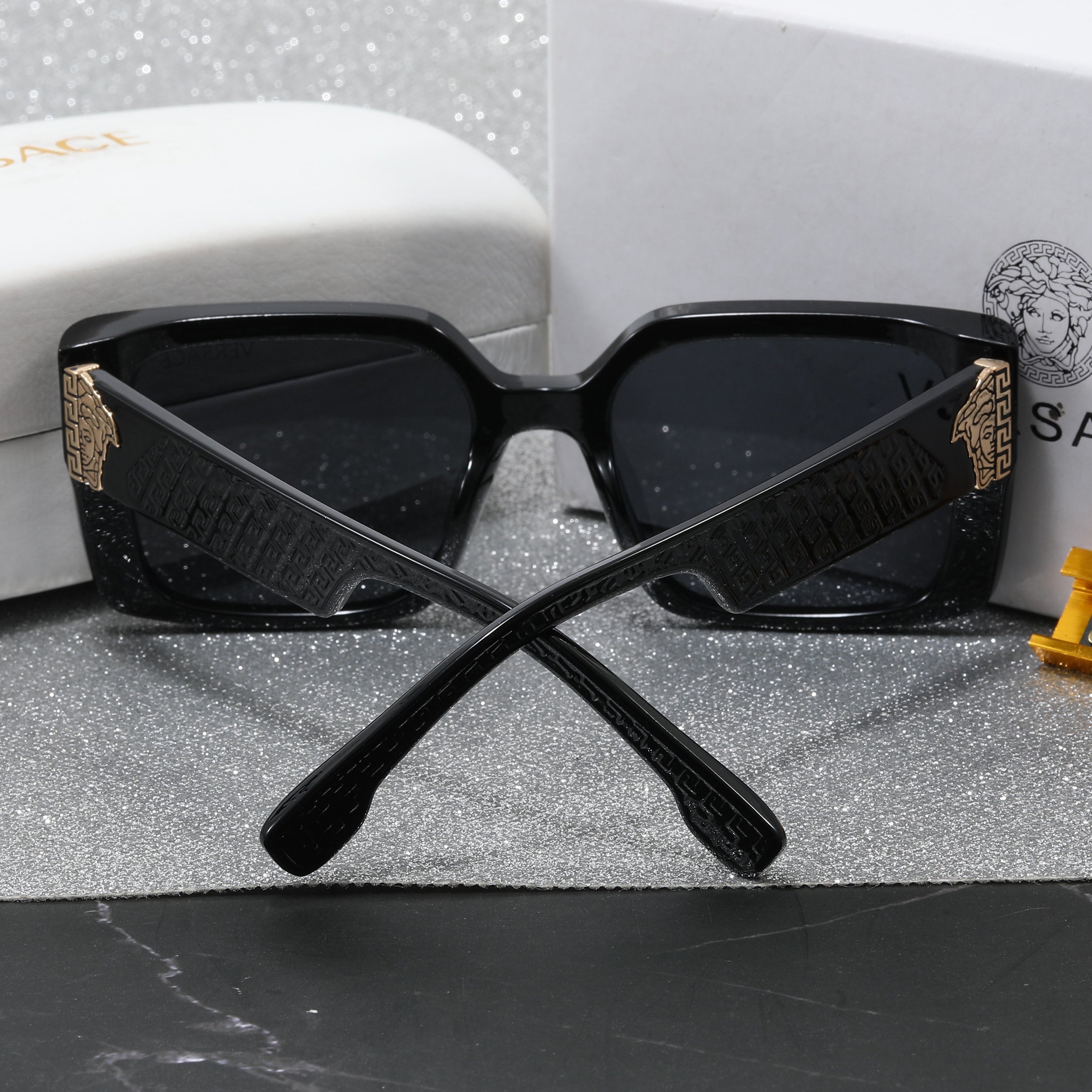 Signature Luxe Sunglasses