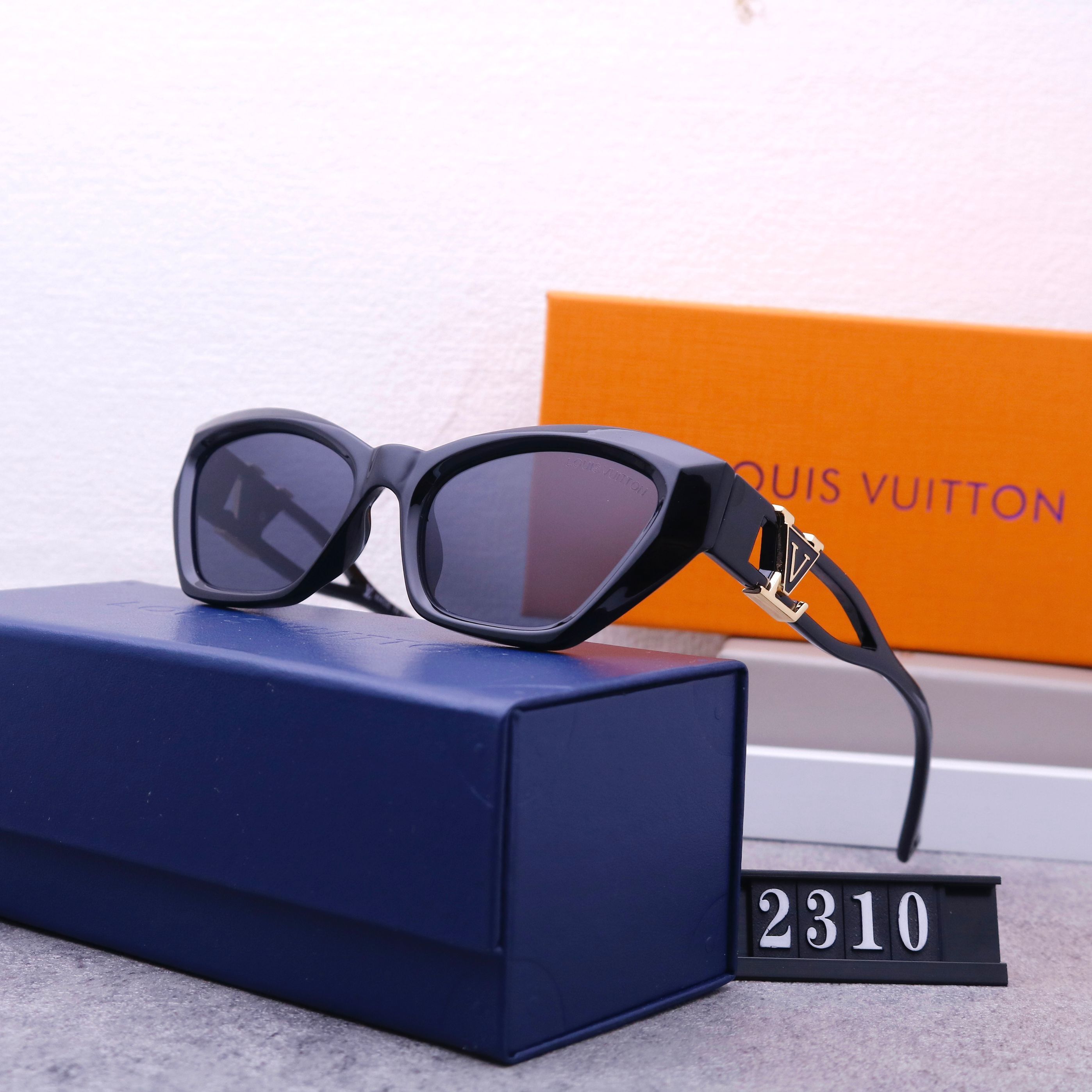Colette Oval Sunglasses
