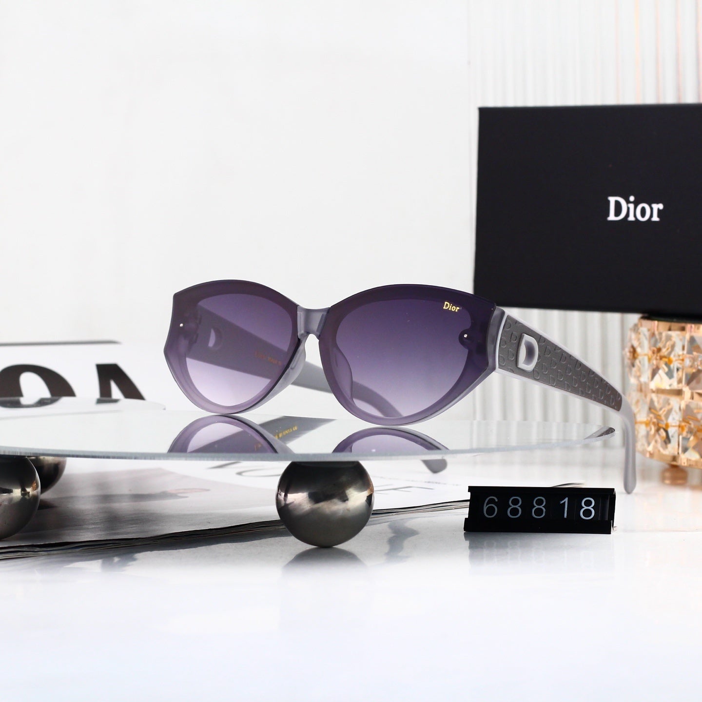Midnight Curve Sunglasses