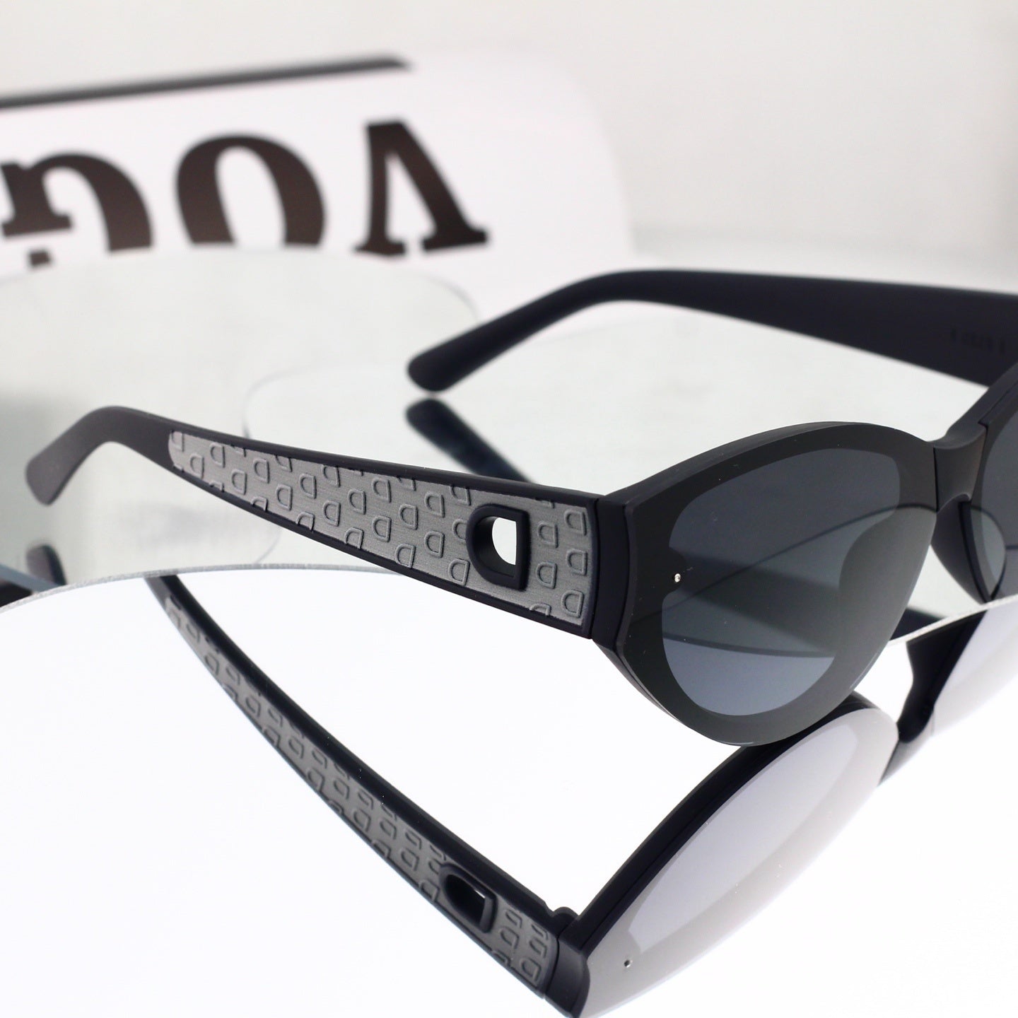 Midnight Curve Sunglasses