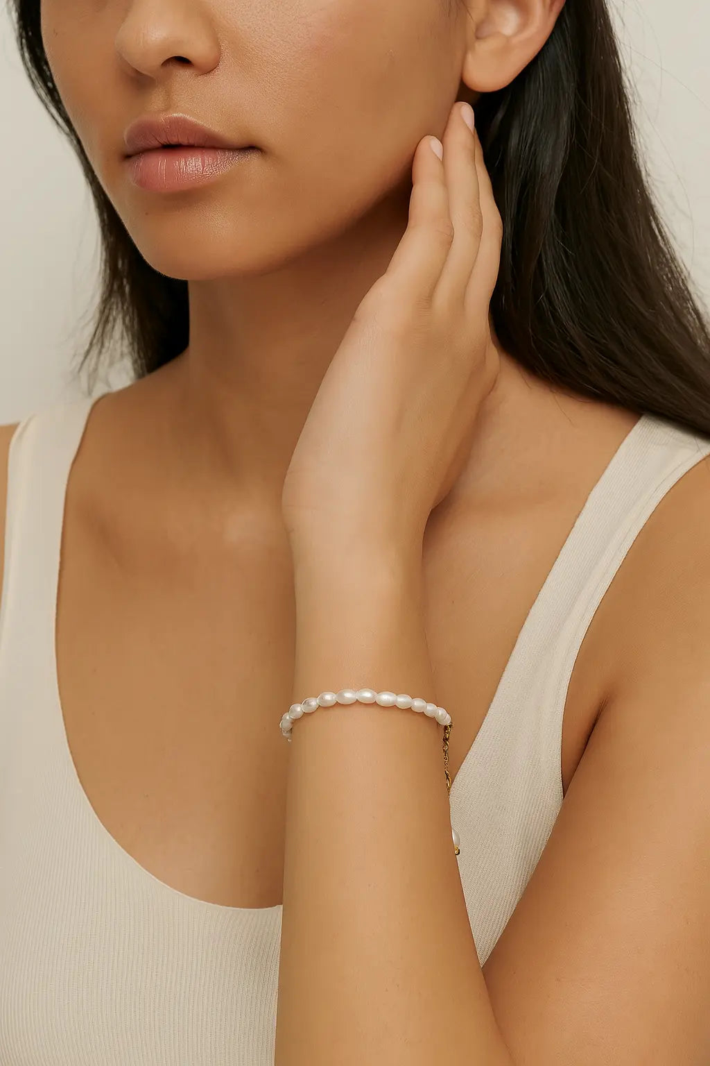 Elina Pearls Bracelet