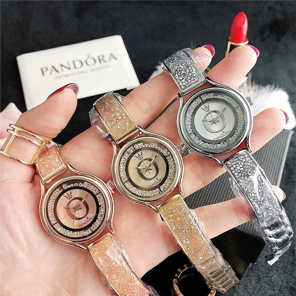 P A N D O R A Elegance Kit (Free Charm Bracelet Included)
