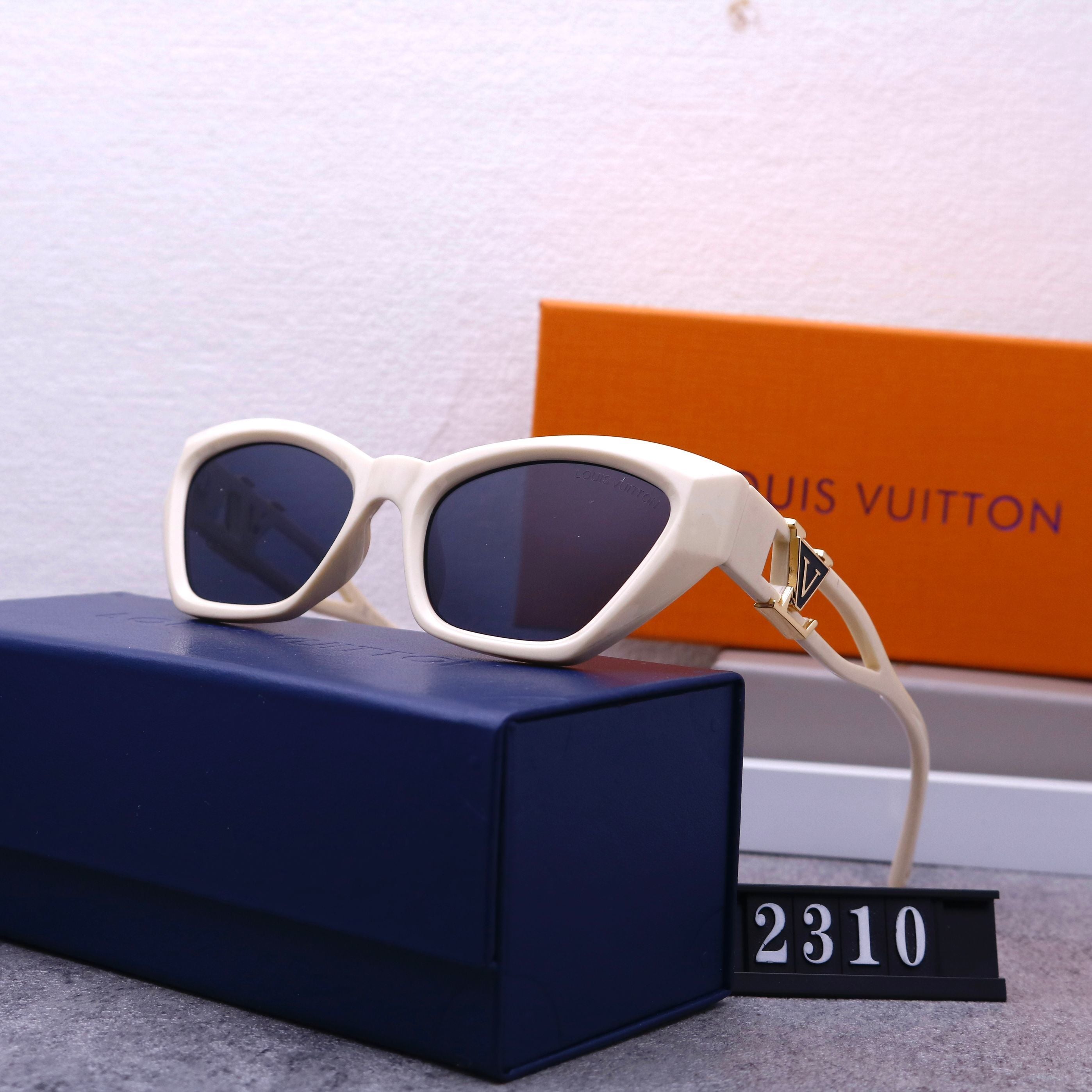 Colette Oval Sunglasses