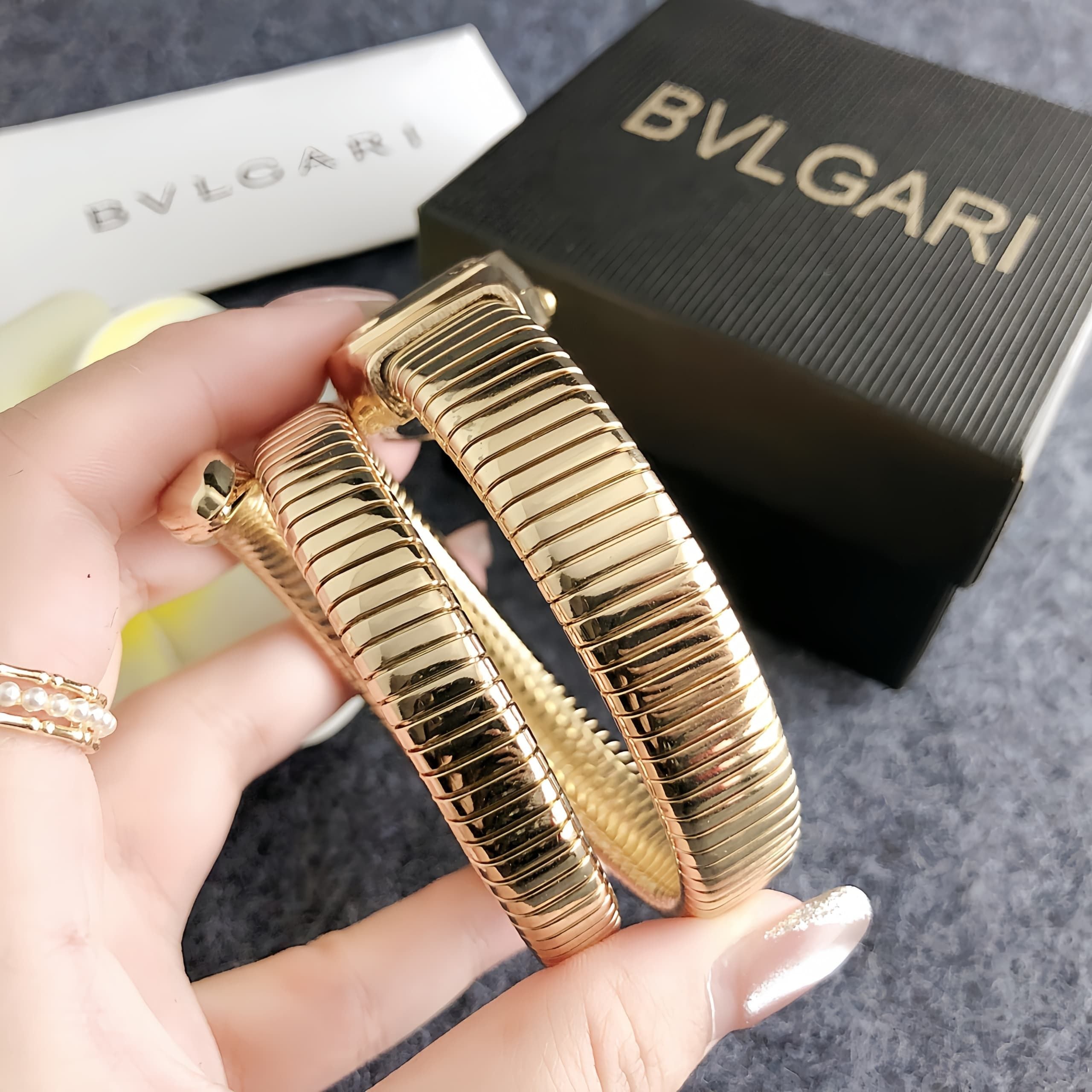 Serpentine Luxe Watch