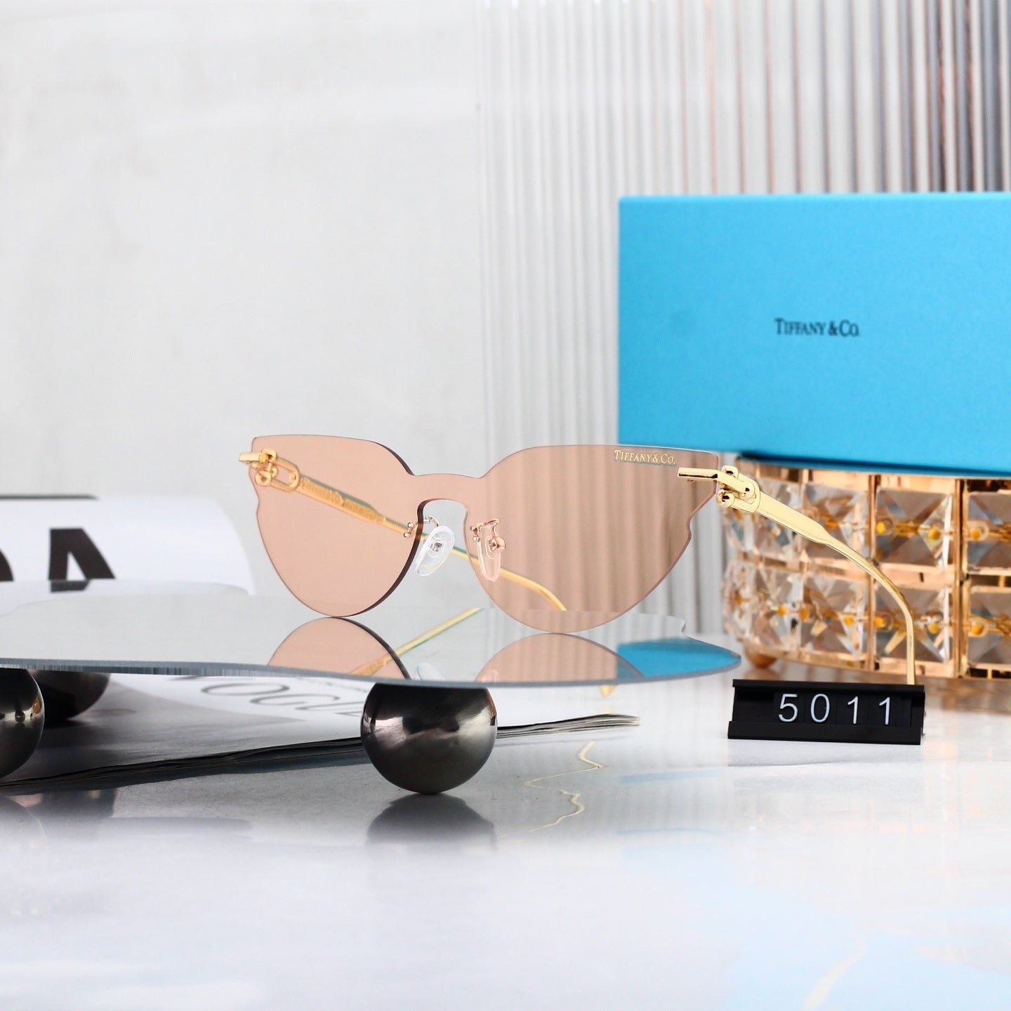Allure Glamour Sunglasses