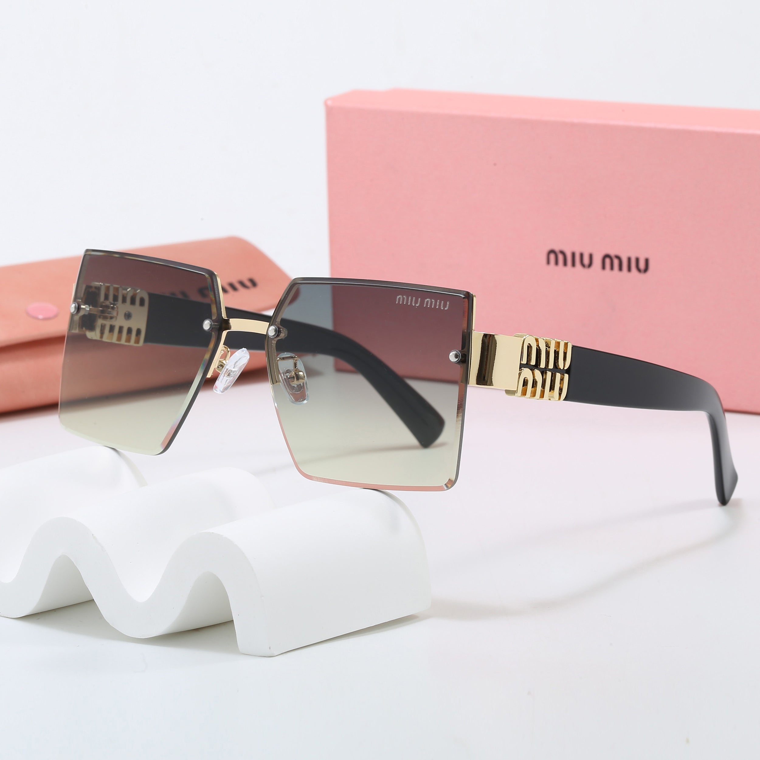 Square Muse Sunglasses