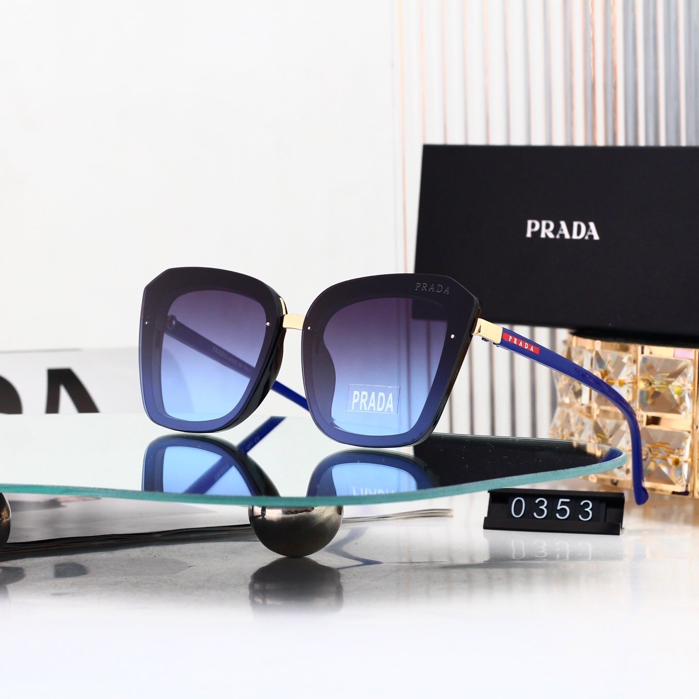 Elegance Victoria Sunglasses 0353
